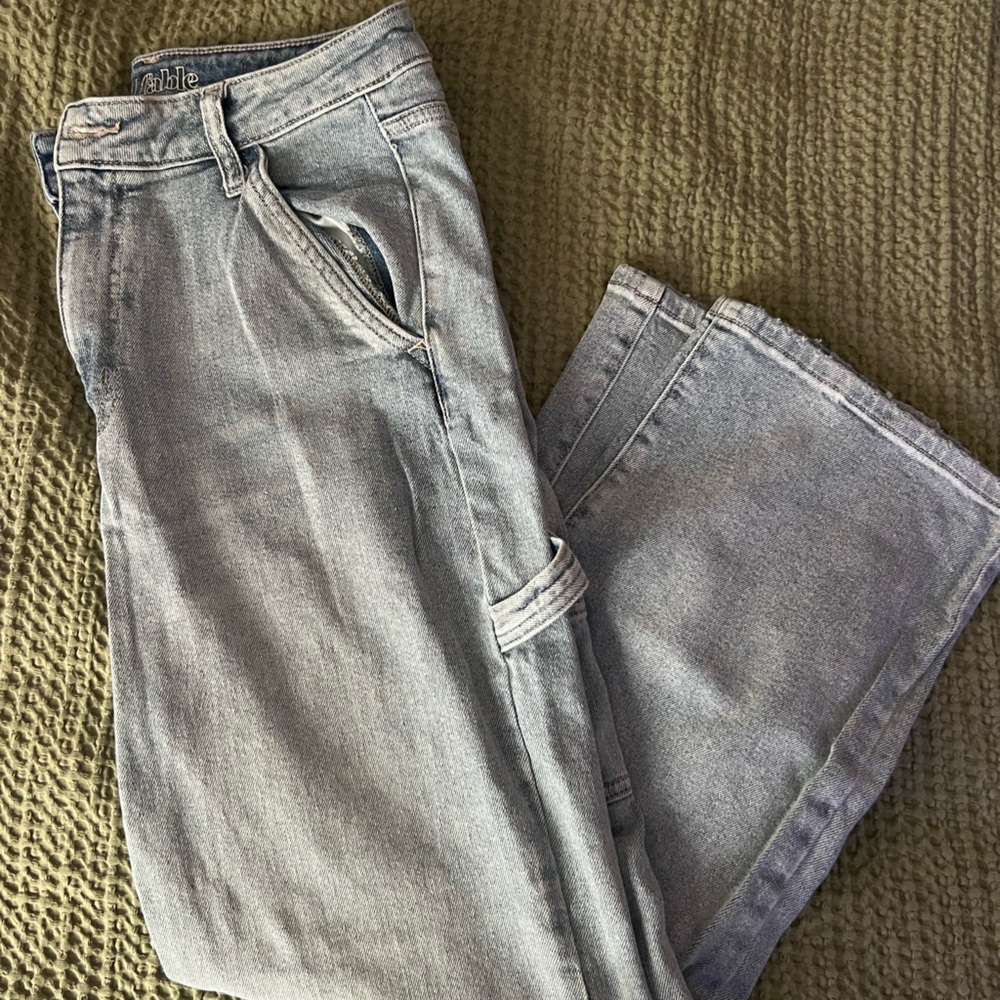 Light wash utility style Jean